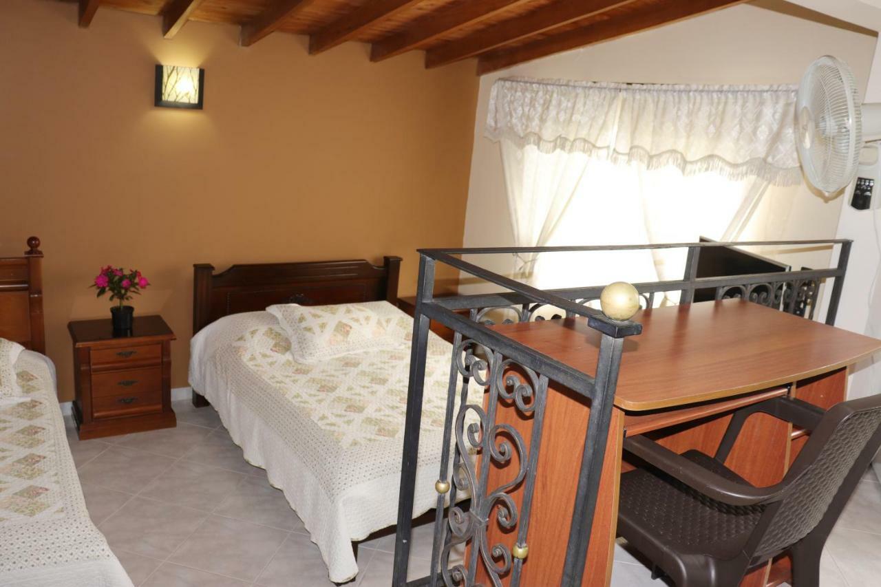 Mayorca Homestay Medellín Esterno foto