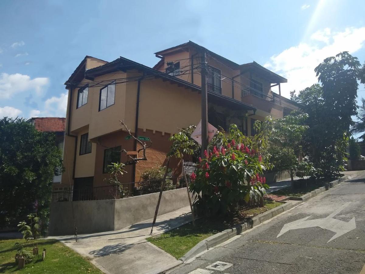 Mayorca Homestay Medellín Esterno foto